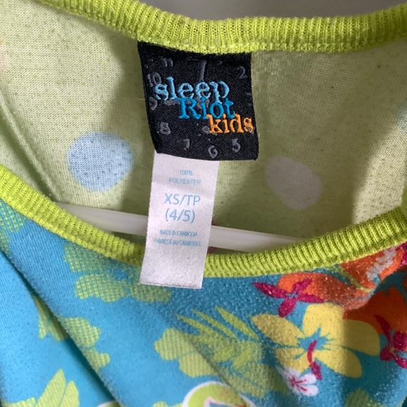 💐2 for $10💐 4T  PJ dress/Swim cover - Picture 3 of 3